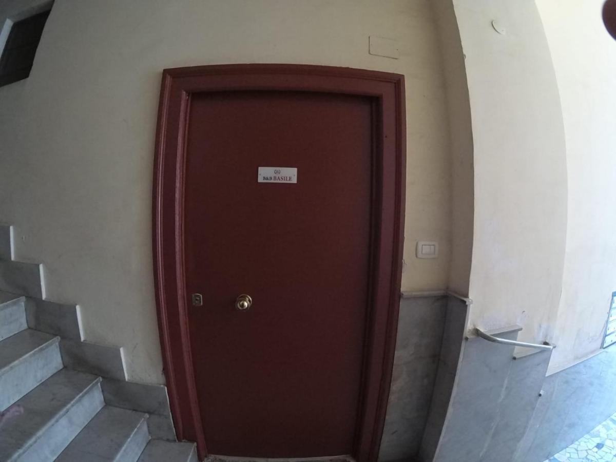 Bed and Breakfast Casa Basile 15 Neapol Zewnętrze zdjęcie