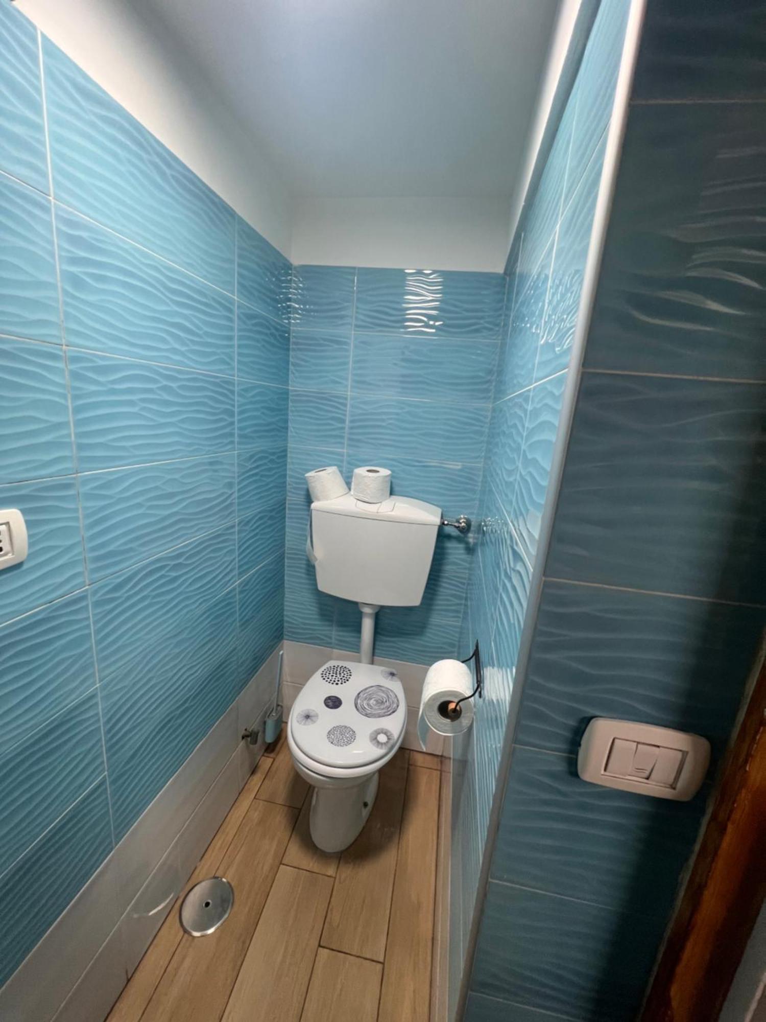Bed and Breakfast Casa Basile 15 Neapol Zewnętrze zdjęcie